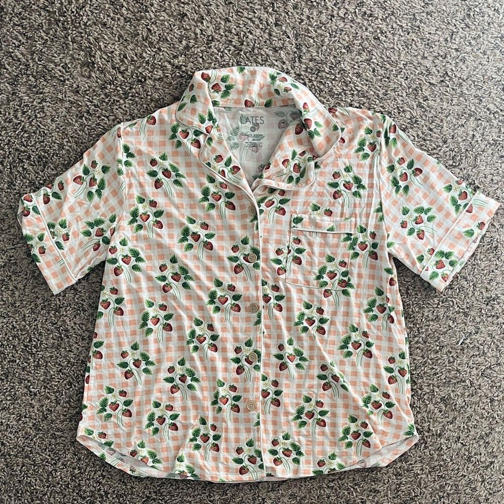 Piped Button-up Shorts Set Modal | Strawberry Picnic